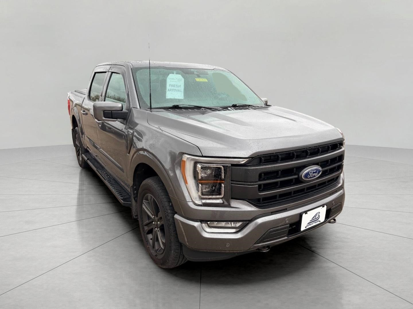 2022 Ford F-150 LARIAT 4WD SuperCrew 5.5' Box