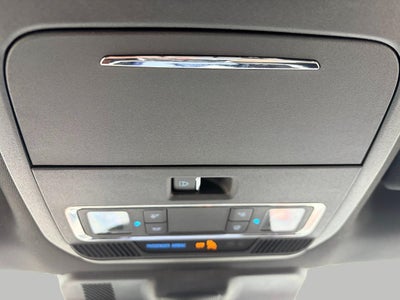 2022 Ford F-150 LARIAT 4WD SuperCrew 5.5' Box
