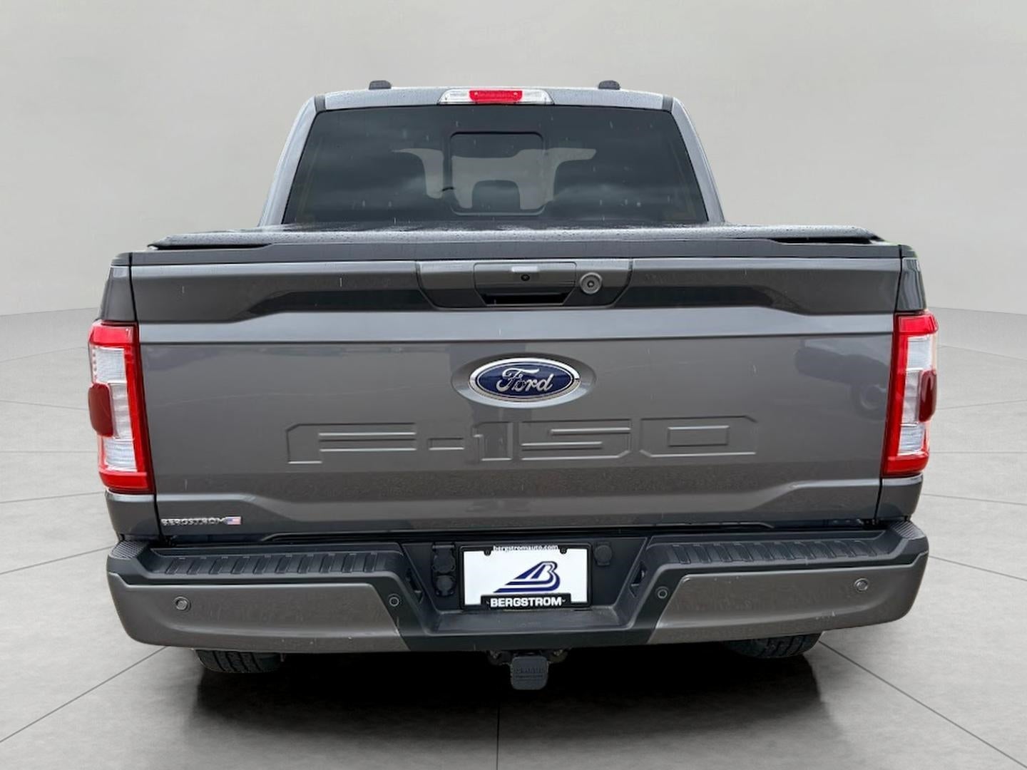 2022 Ford F-150 LARIAT 4WD SuperCrew 5.5' Box