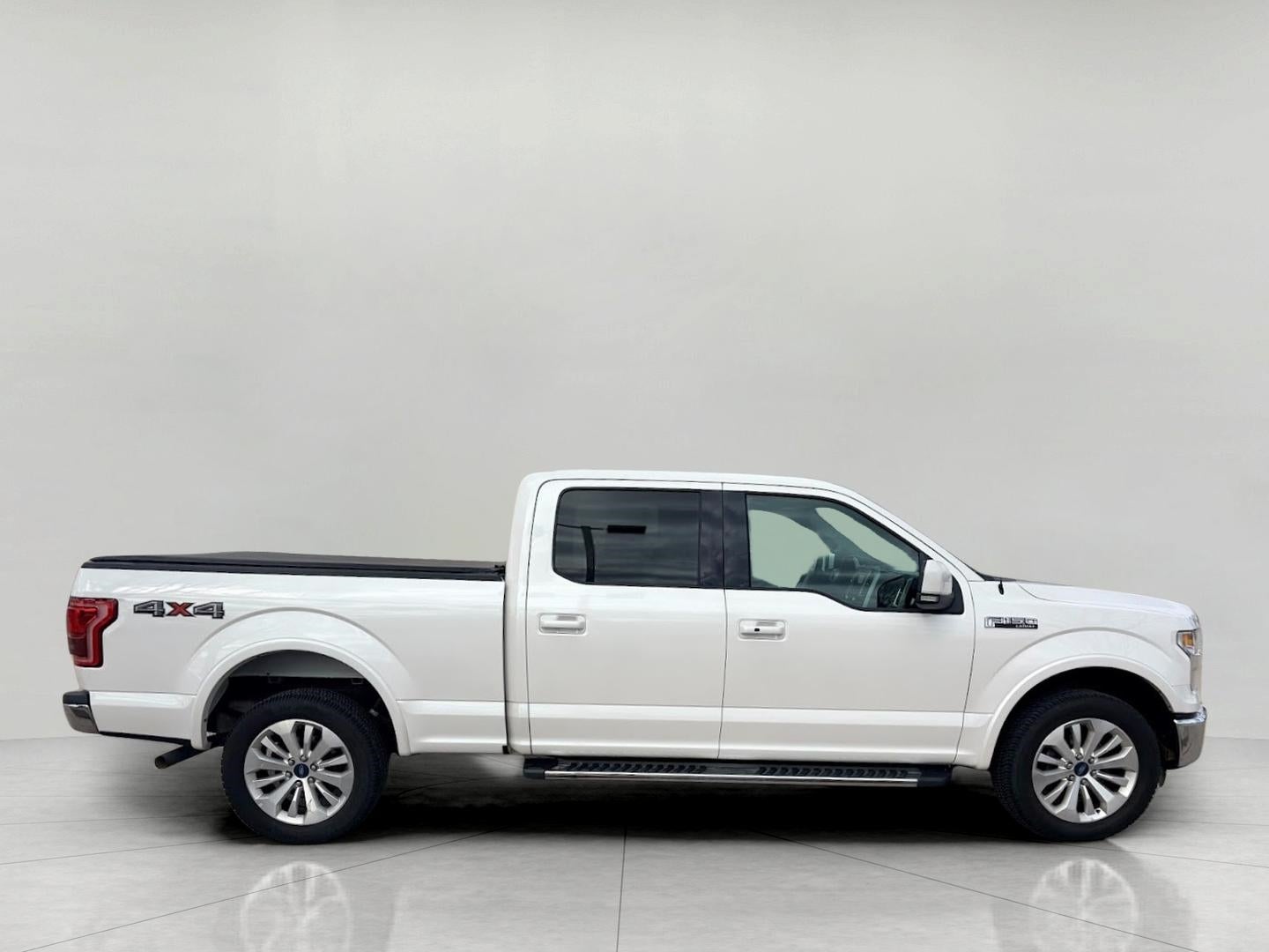 2016 Ford F-150 4WD SuperCrew 145 Lariat