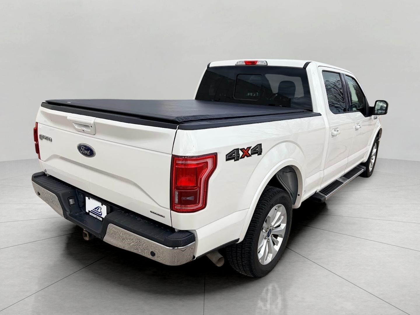 2016 Ford F-150 4WD SuperCrew 145 Lariat