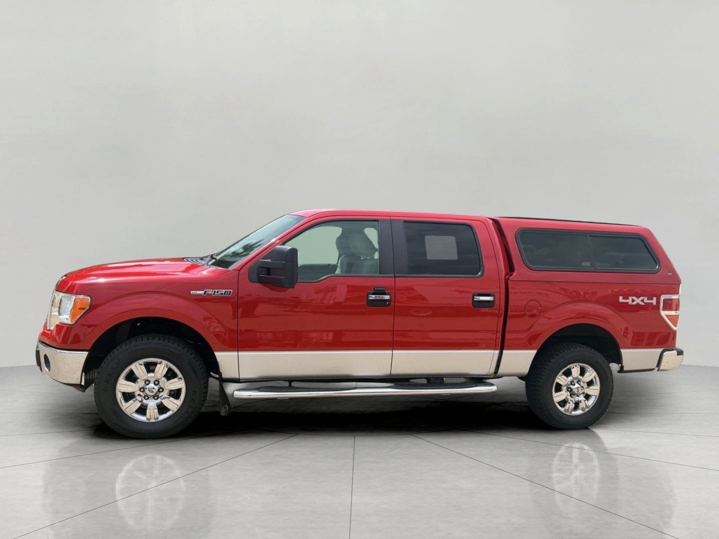 2010 Ford F-150 4WD SuperCrew 145 XLT