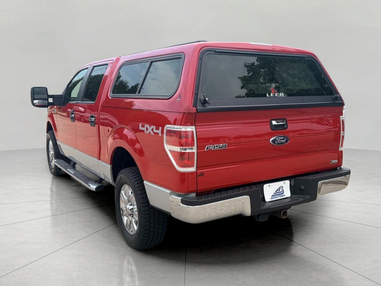 2010 Ford F-150 4WD SuperCrew 145 XLT