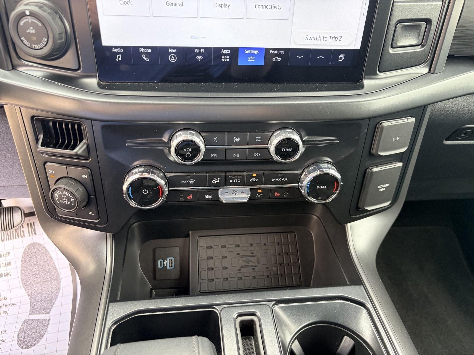 2024 Ford F-150 XLT 4WD SuperCrew 5.5' Box