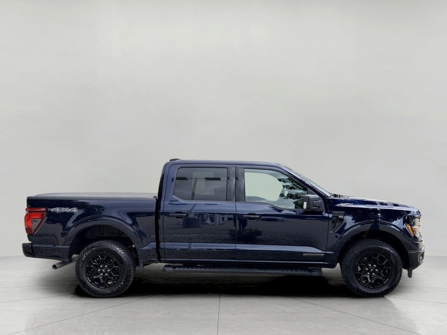 2024 Ford F-150 XLT 4WD SuperCrew 5.5' Box