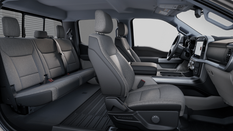 2025 Ford F-150 XLT 4WD SuperCrew 6.5' Box