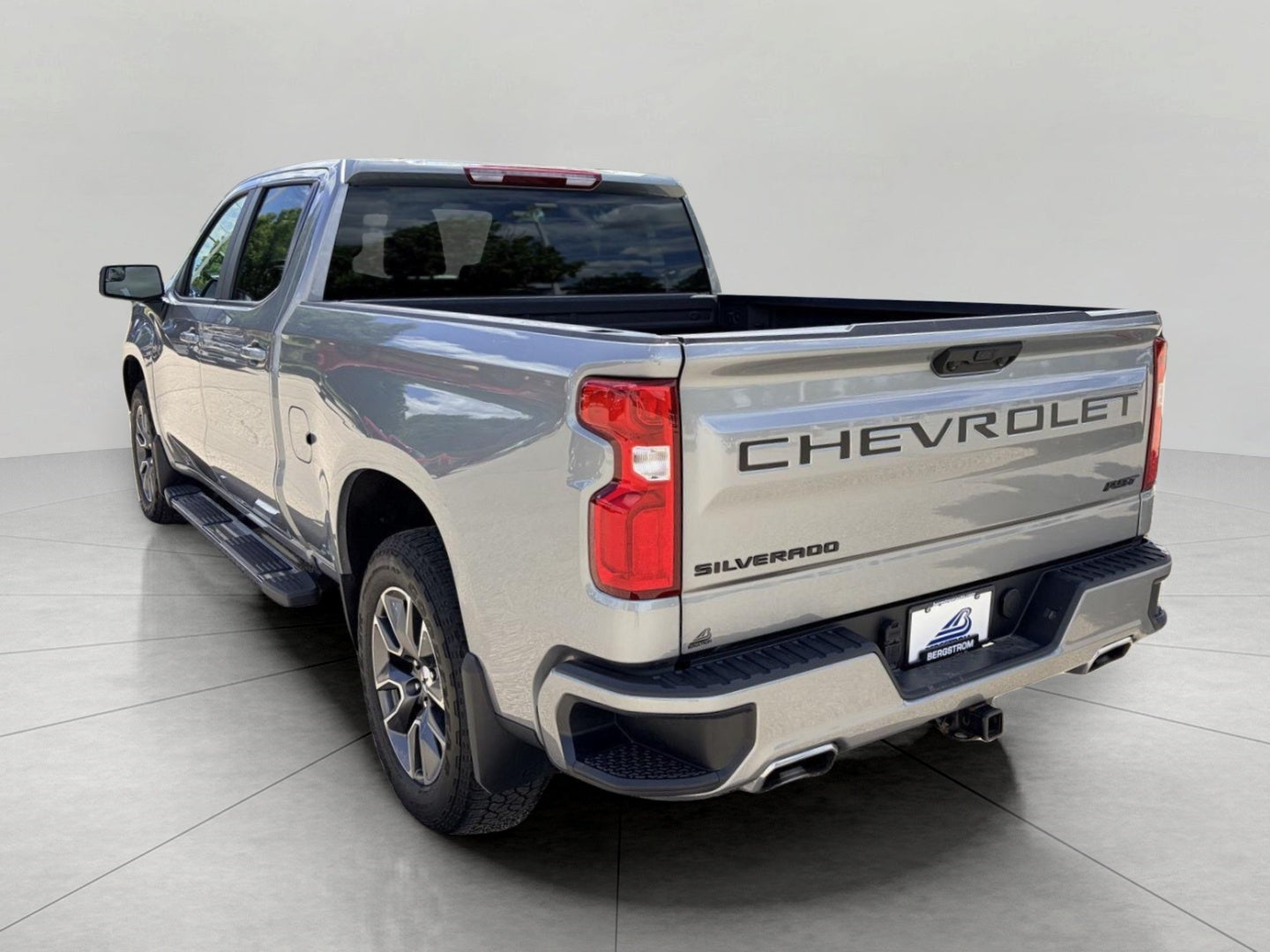 2024 Chevrolet Silverado 1500 4WD Crew Cab 147 RST