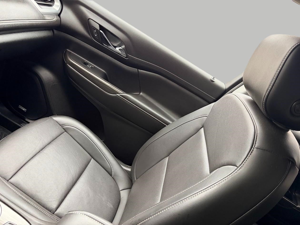 2023 GMC Acadia AWD 4dr SLT