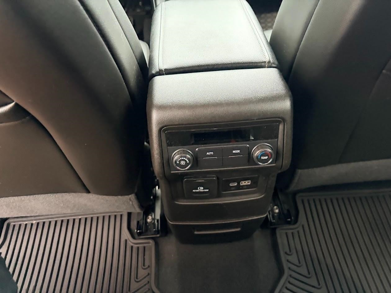 2023 GMC Acadia AWD 4dr SLT