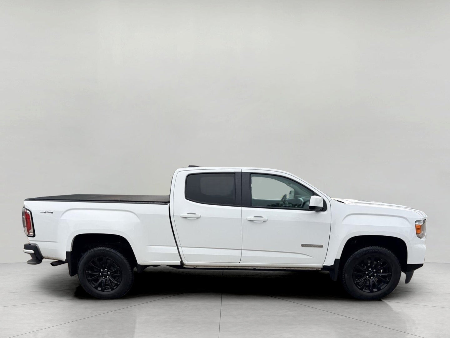 2022 GMC Canyon 4WD Crew Cab 128 Elevation