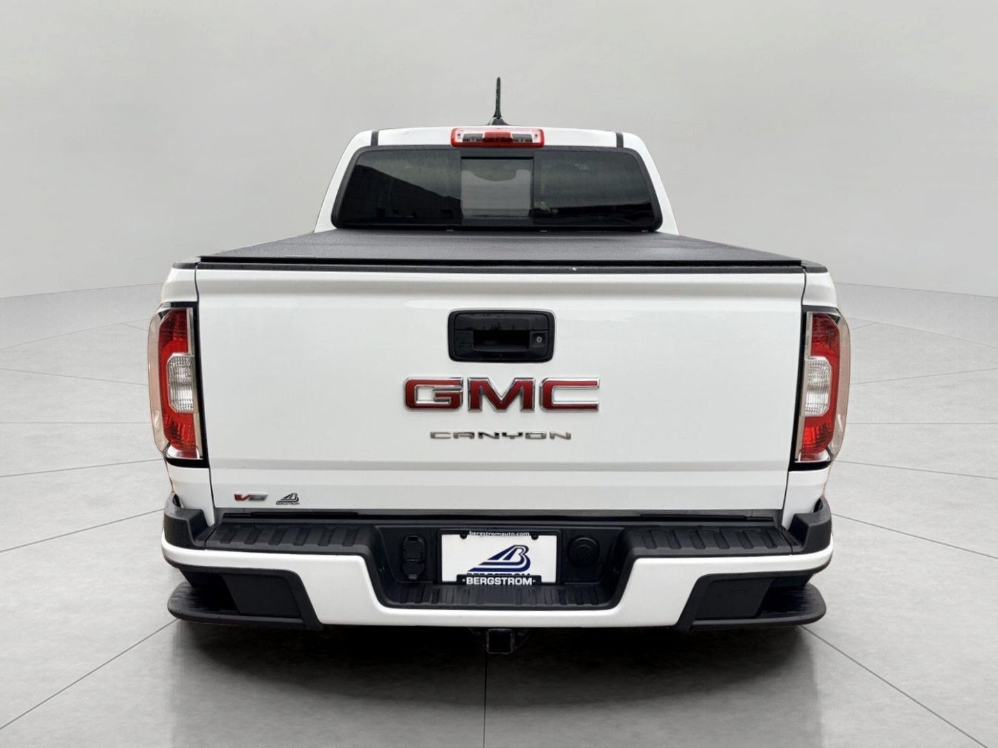 2022 GMC Canyon 4WD Crew Cab 128 Elevation