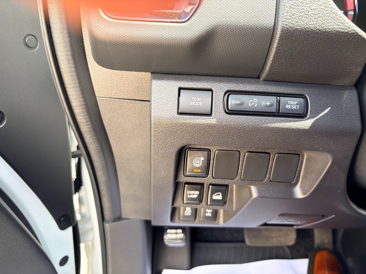 2024 Nissan Frontier Crew Cab 4x4 S