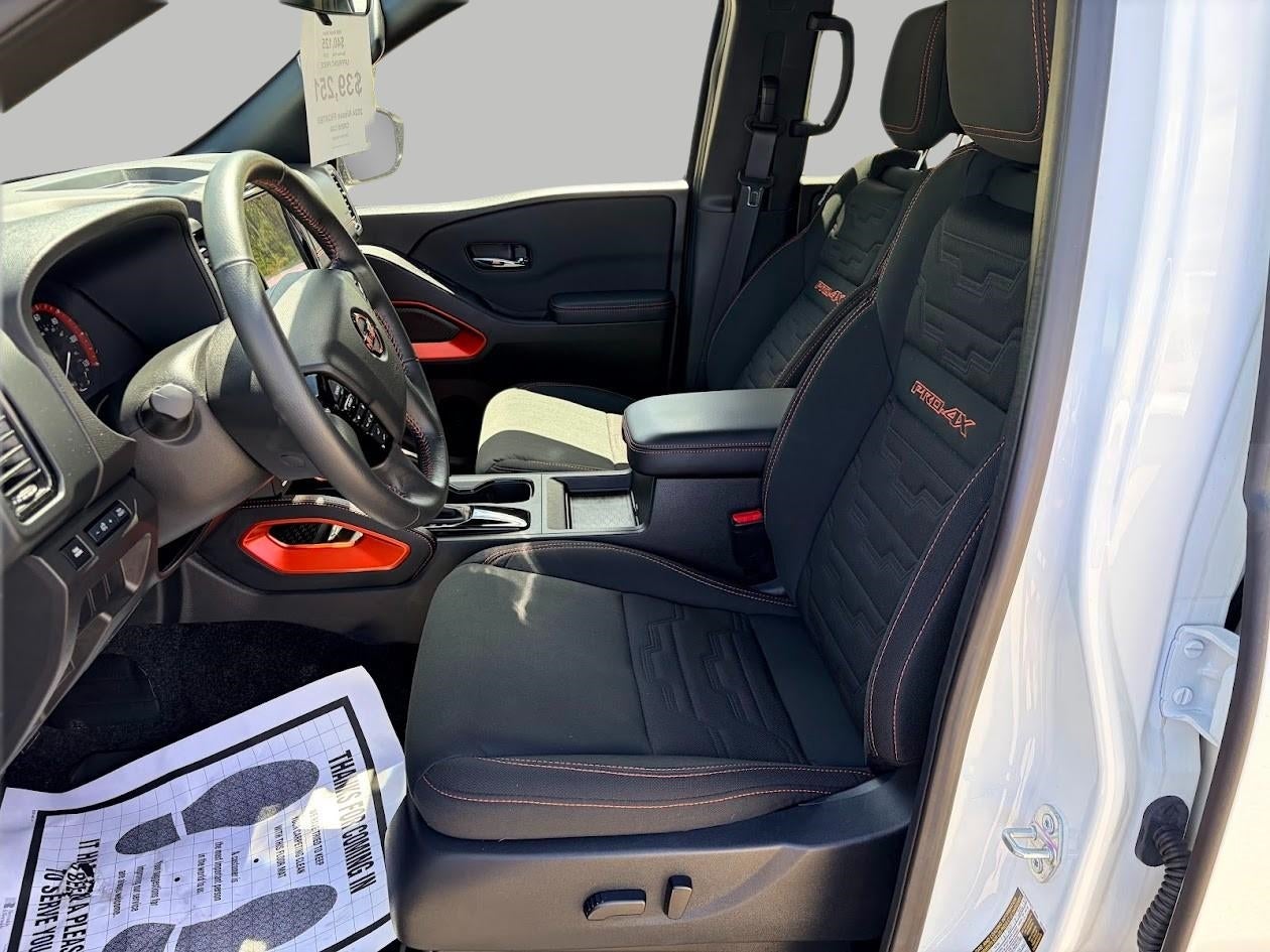 2024 Nissan Frontier Crew Cab 4x4 S