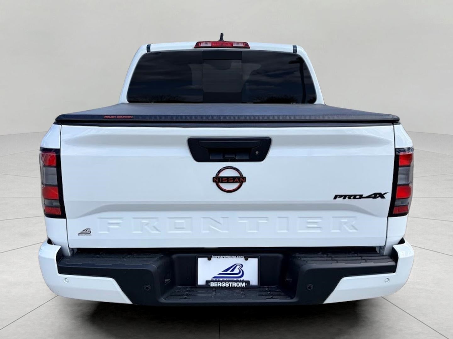 2024 Nissan Frontier Crew Cab 4x4 S