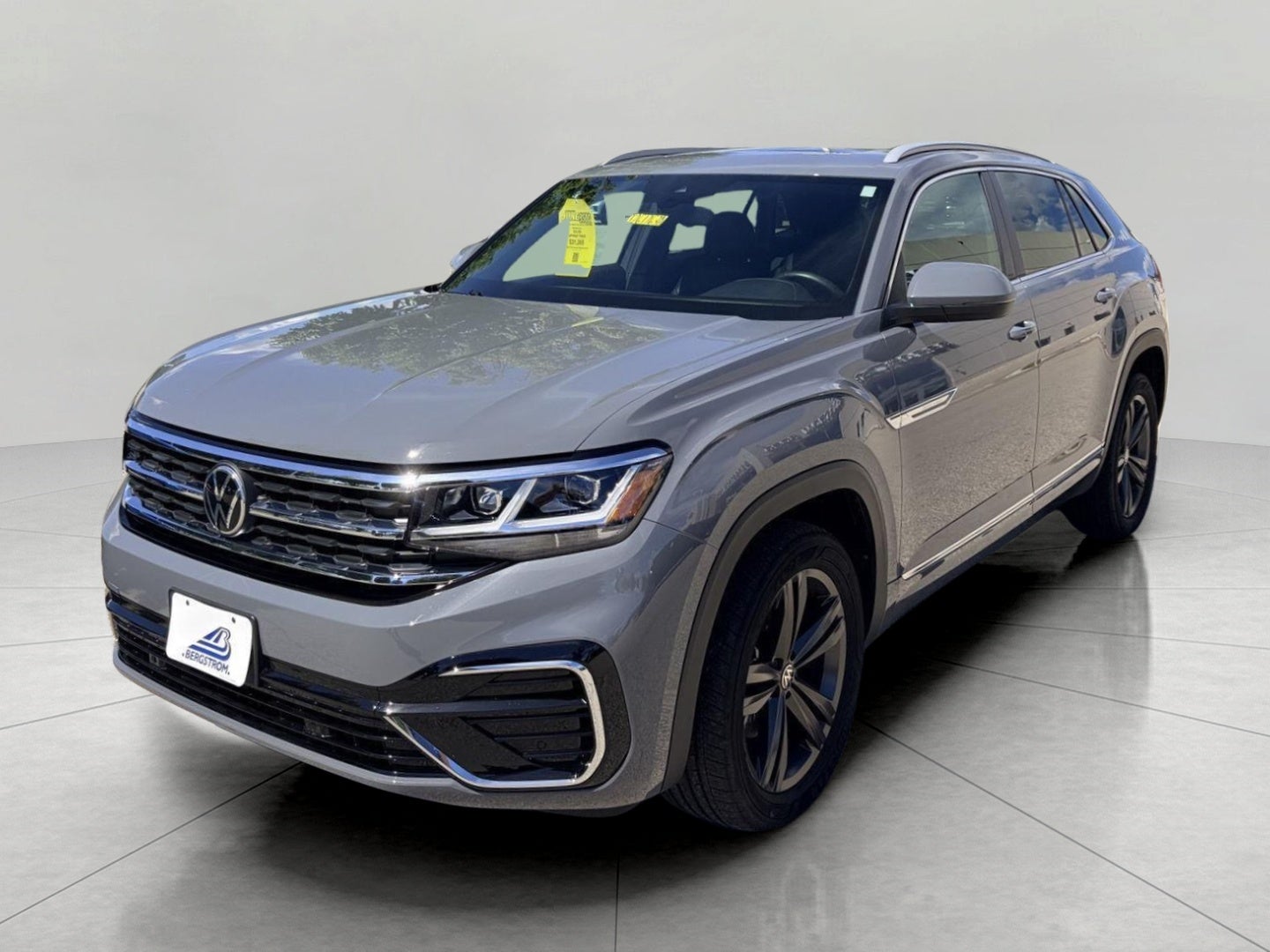 2022 Volkswagen Atlas Cross Sport 2.0T SEL R-Line 4MOTION