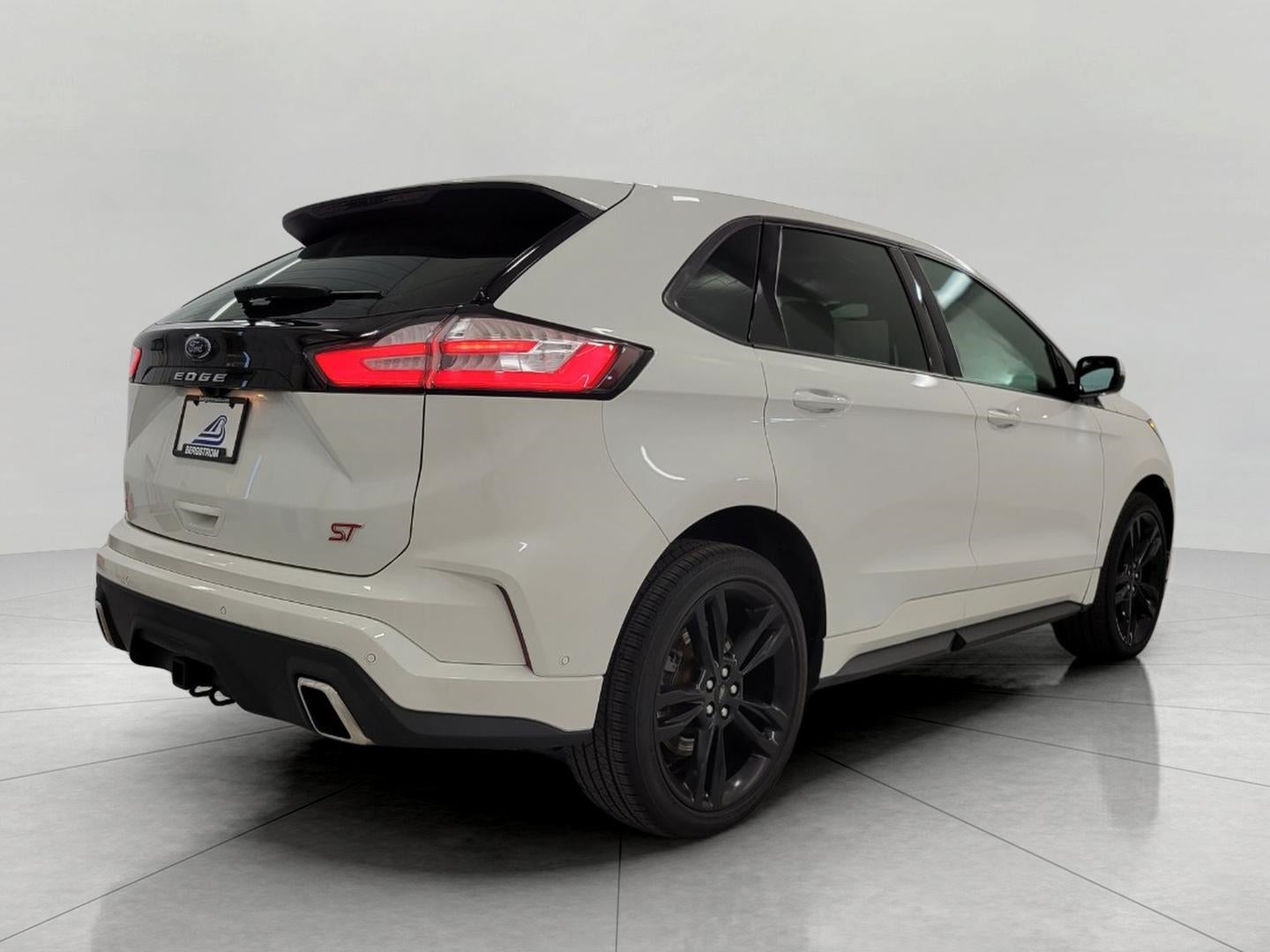 2024 Ford Edge ST