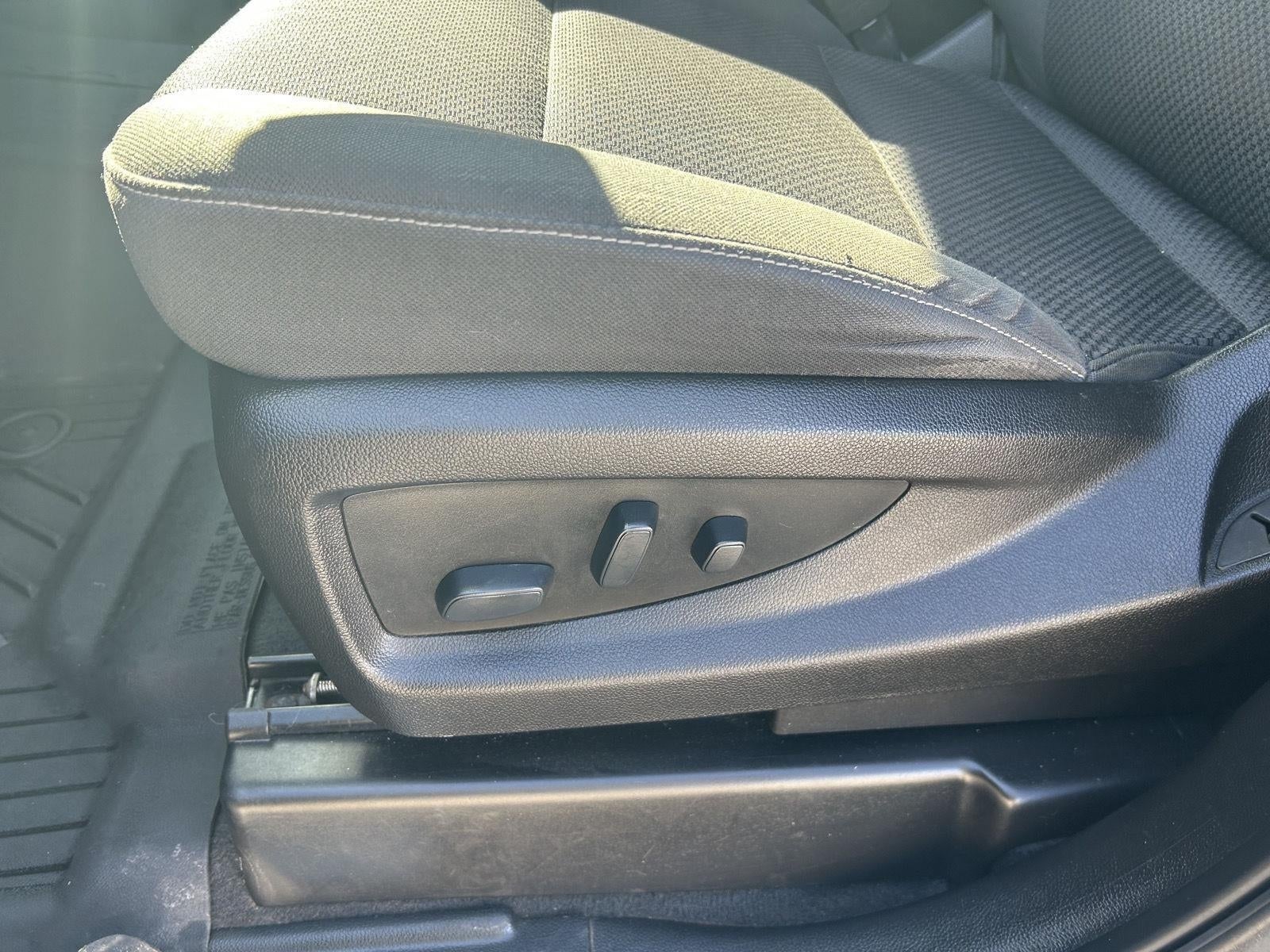 2019 Chevrolet SILVERADO 1500 LD LT