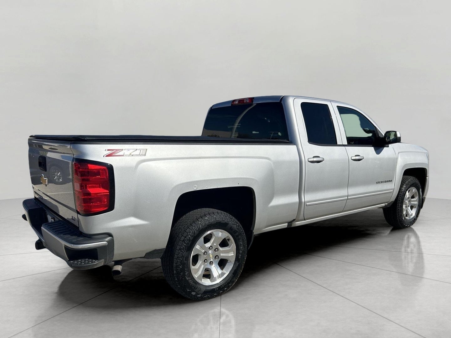 2019 Chevrolet SILVERADO 1500 LD LT