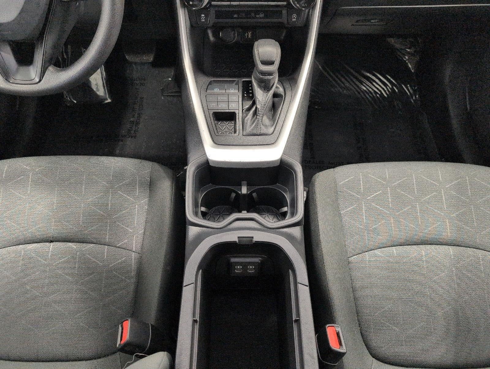 2025 Toyota RAV4 XLE AWD