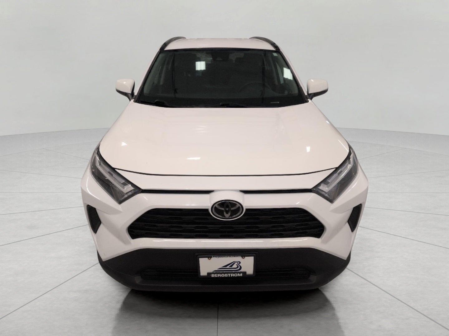 2025 Toyota RAV4 XLE AWD