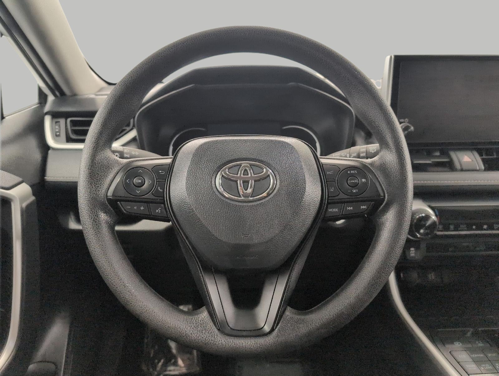2025 Toyota RAV4 XLE AWD