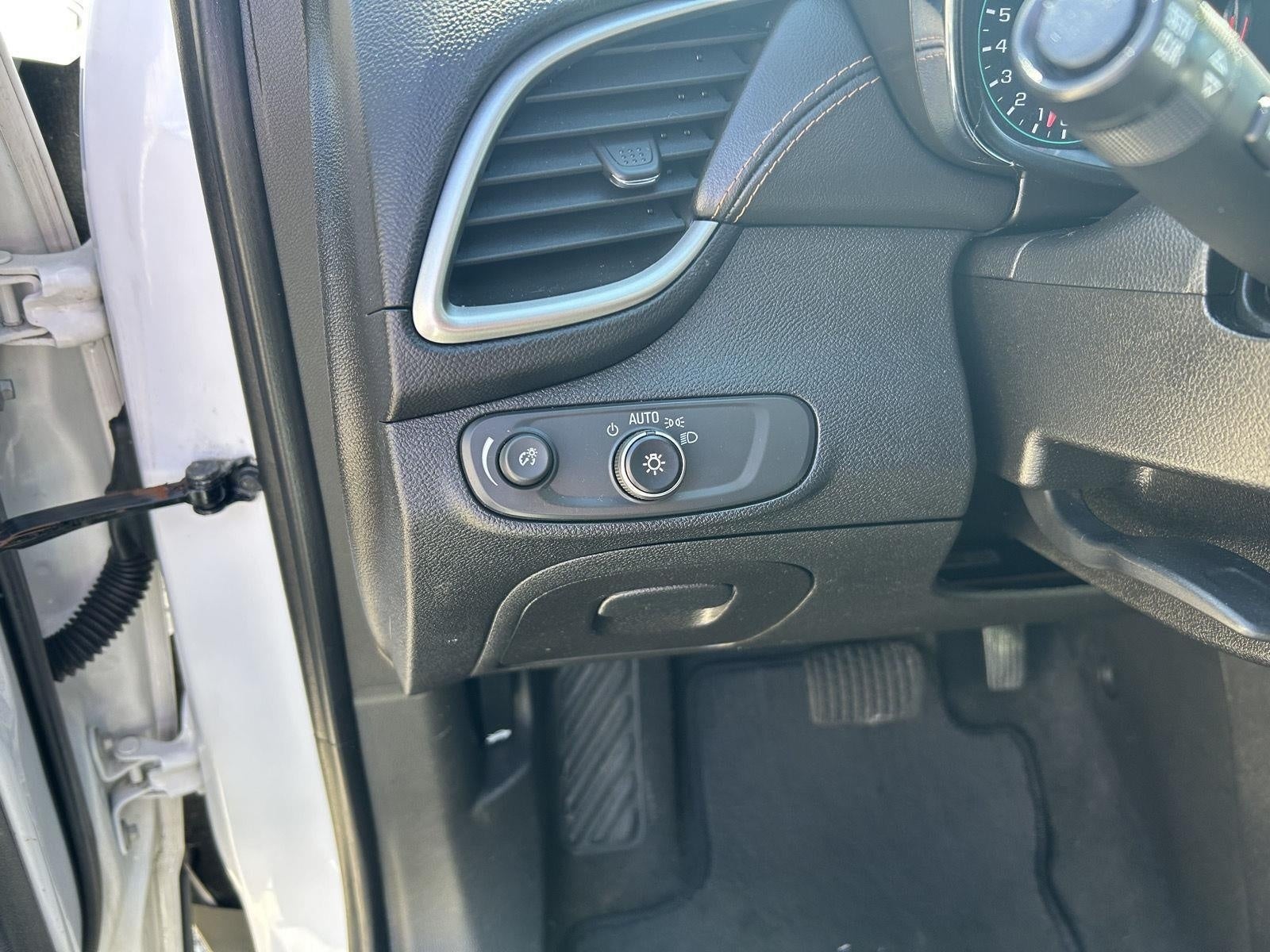 2019 Chevrolet Trax AWD 4dr LS