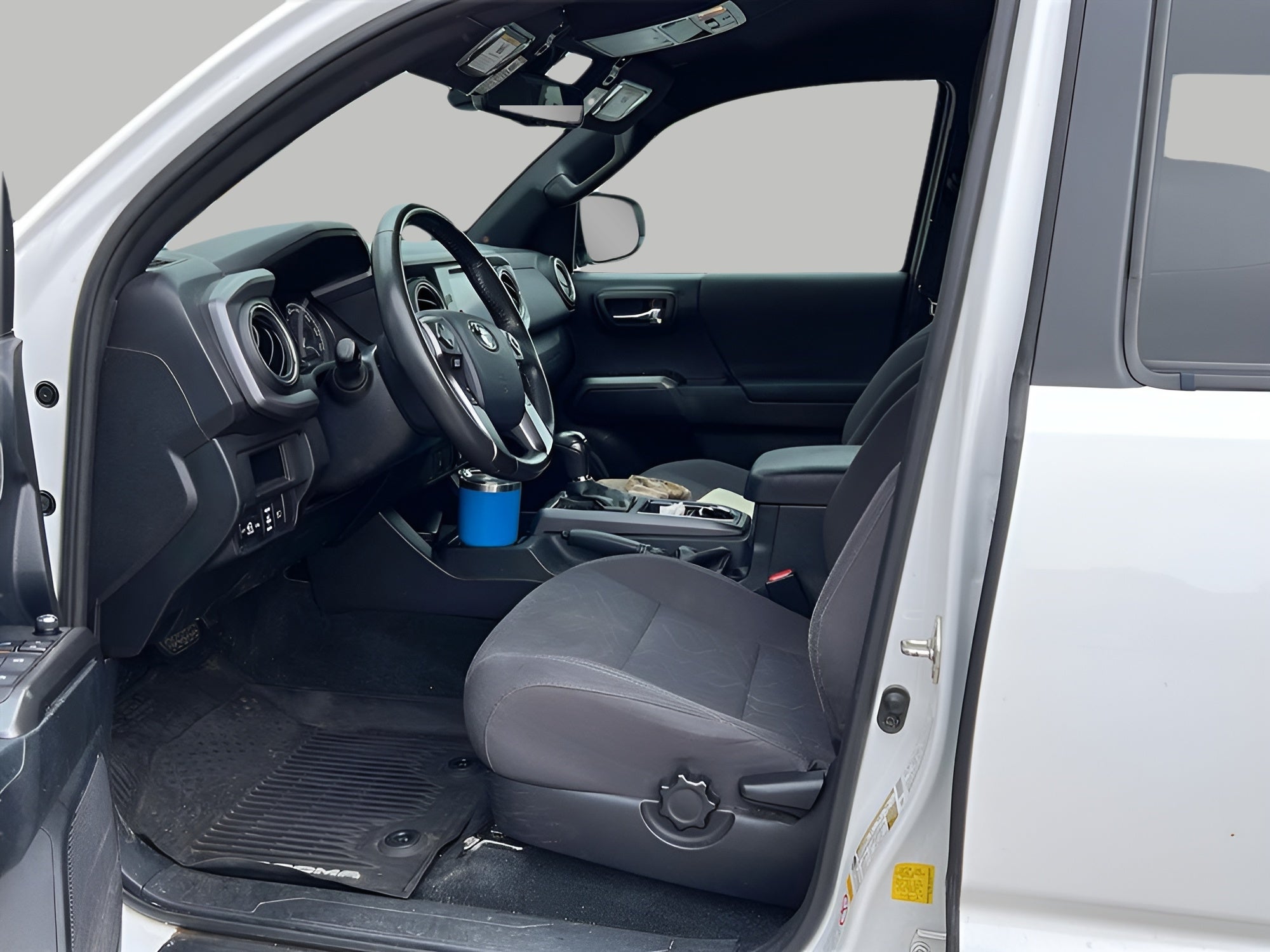 2018 Toyota TACOMA TRD SPORT