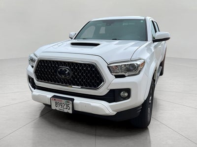 2018 Toyota TACOMA TRD SPORT