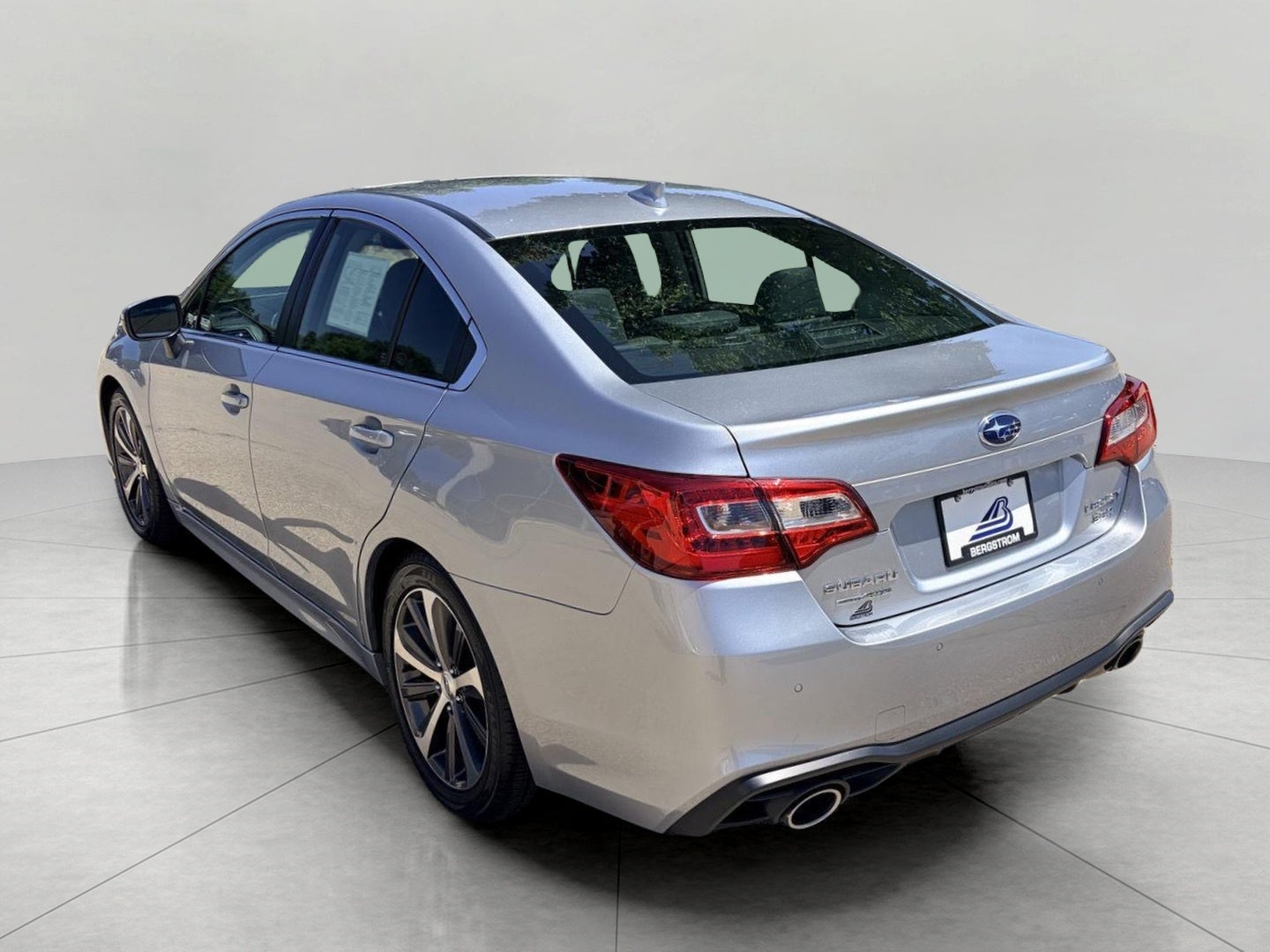 2019 Subaru Legacy 3.6R Limited