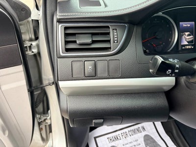 2017 Toyota Camry XSE Auto