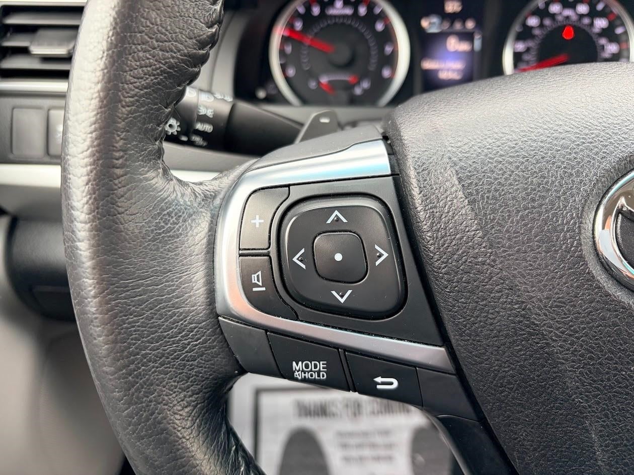 2017 Toyota Camry XSE Auto