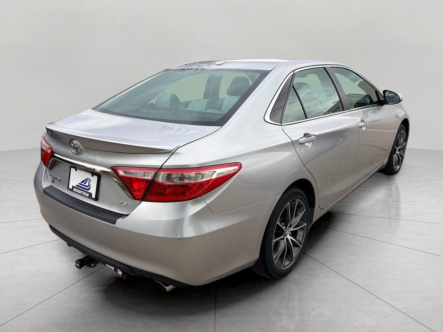 2017 Toyota Camry XSE Auto