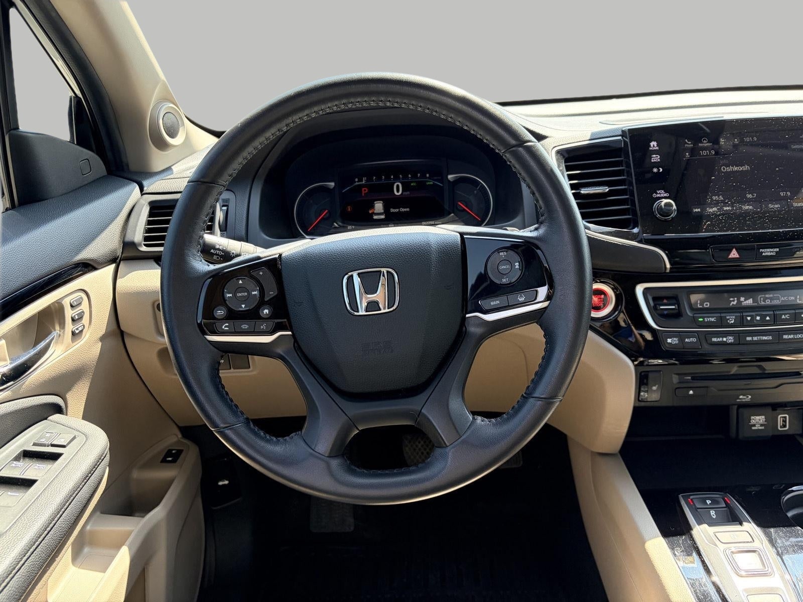2022 Honda Pilot Touring 7-Passenger AWD