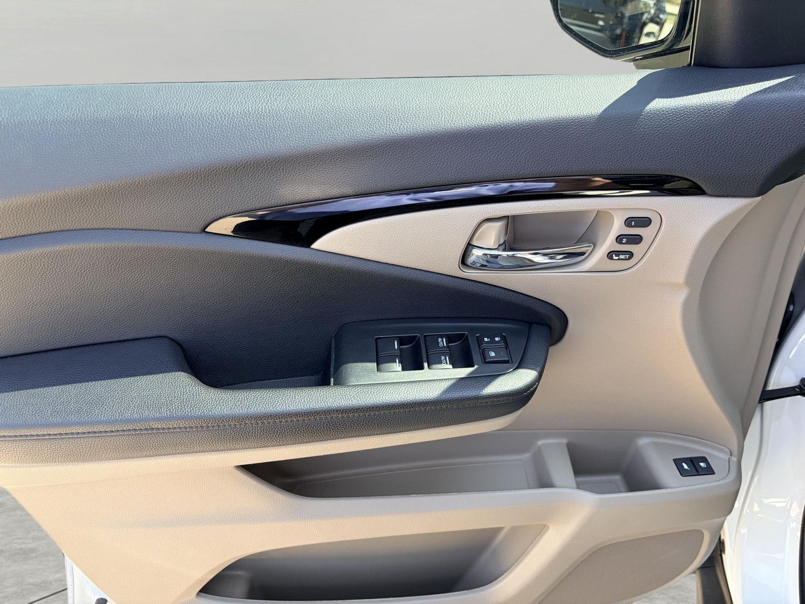 2022 Honda Pilot Touring 7-Passenger AWD