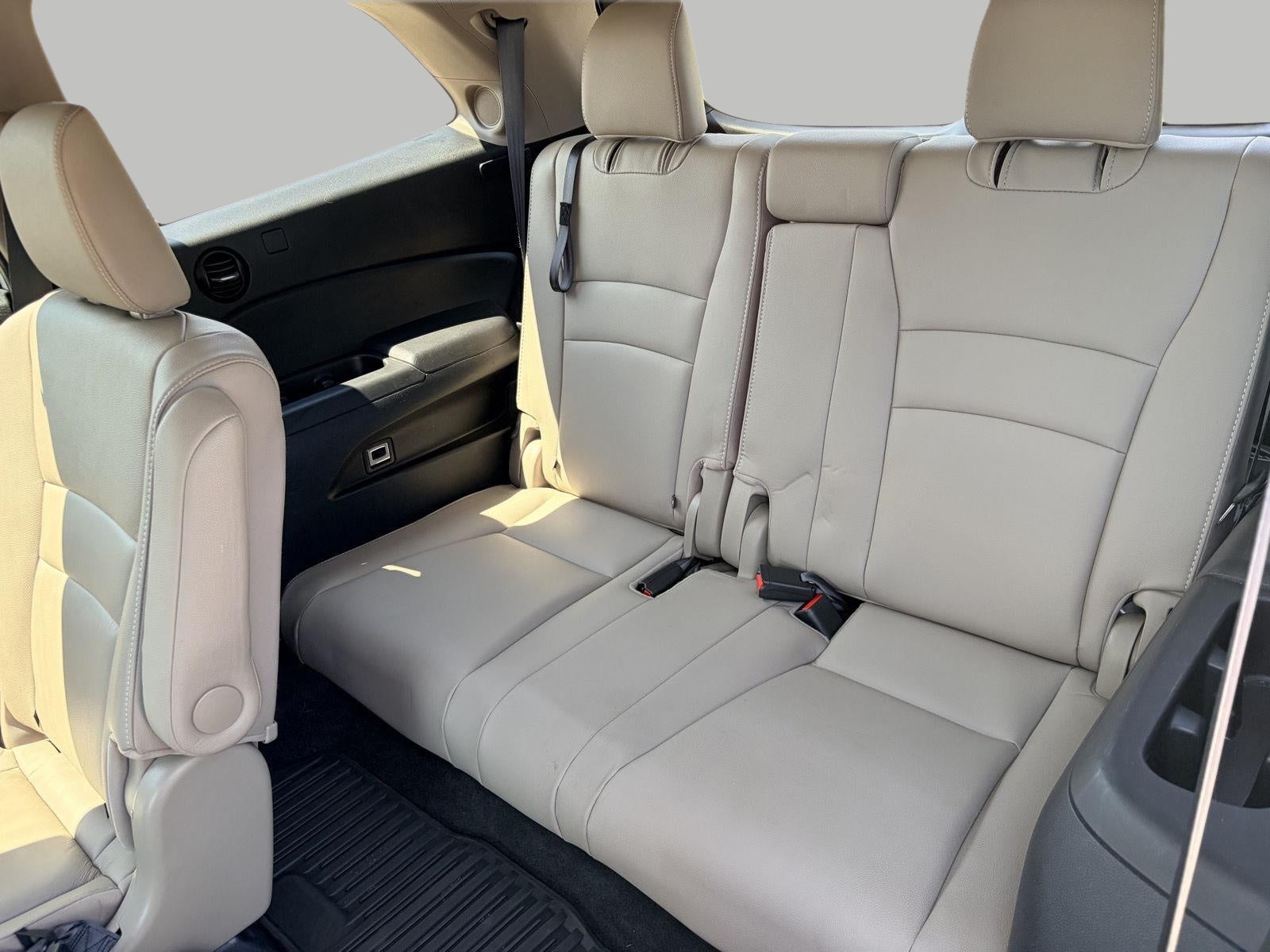 2022 Honda Pilot Touring 7-Passenger AWD
