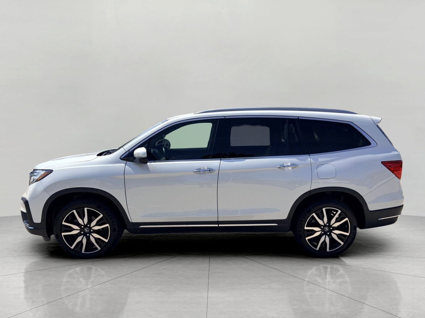 2022 Honda Pilot Touring 7-Passenger AWD