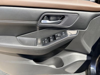2023 Nissan Rogue AWD SV