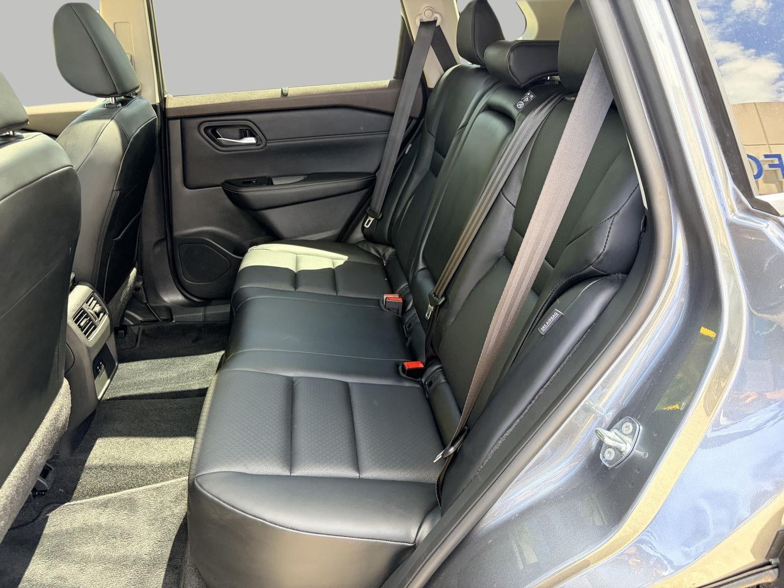2023 Nissan Rogue AWD SV