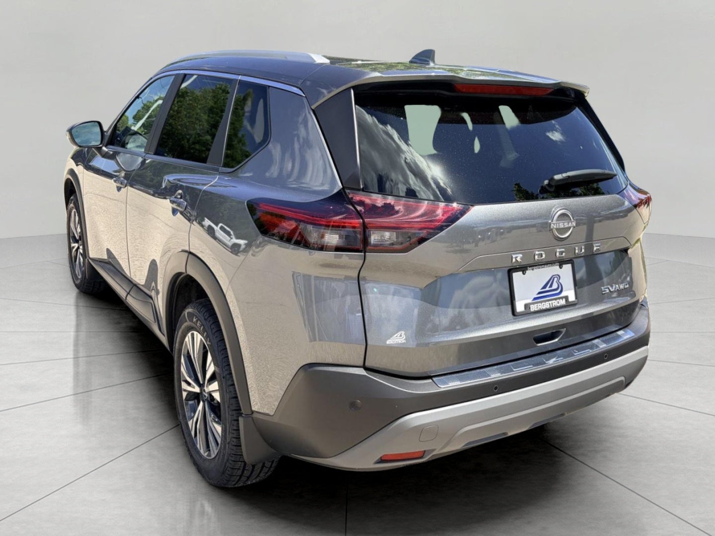 2023 Nissan Rogue AWD SV