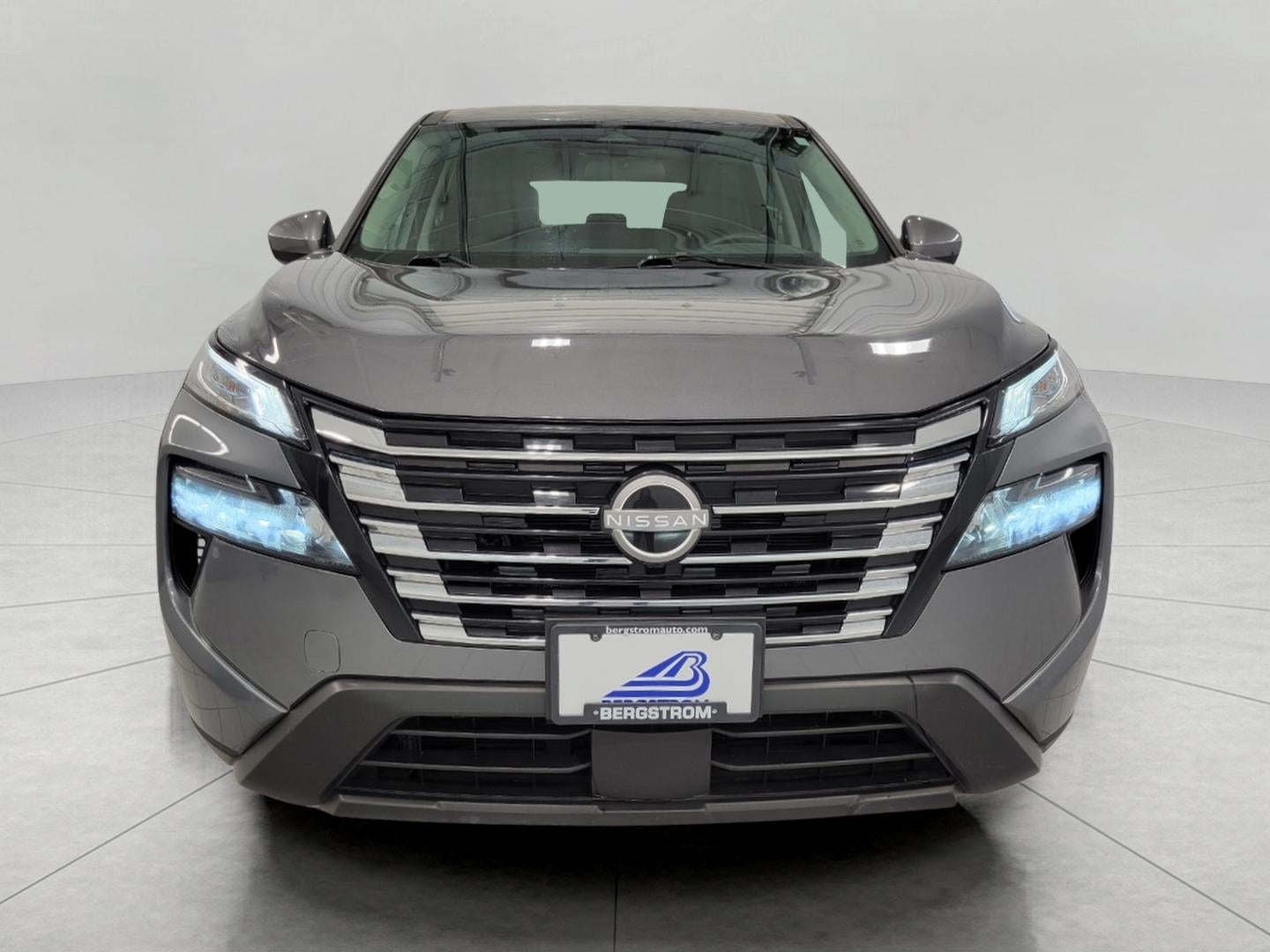 2025 Nissan Rogue AWD SV