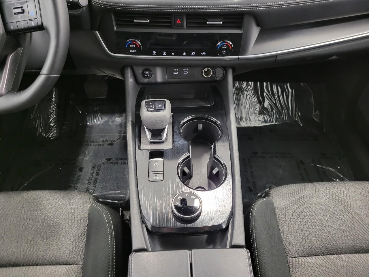 2025 Nissan Rogue AWD SV