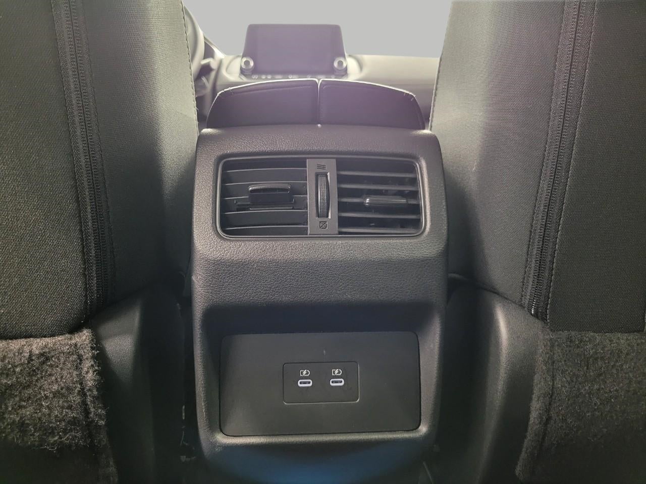 2025 Nissan Rogue AWD SV