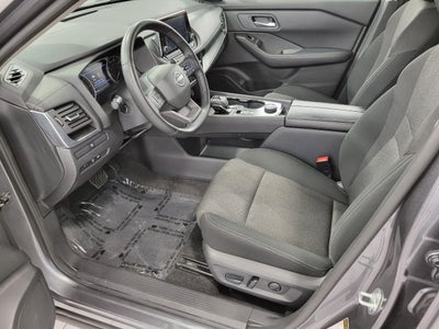 2025 Nissan Rogue AWD SV