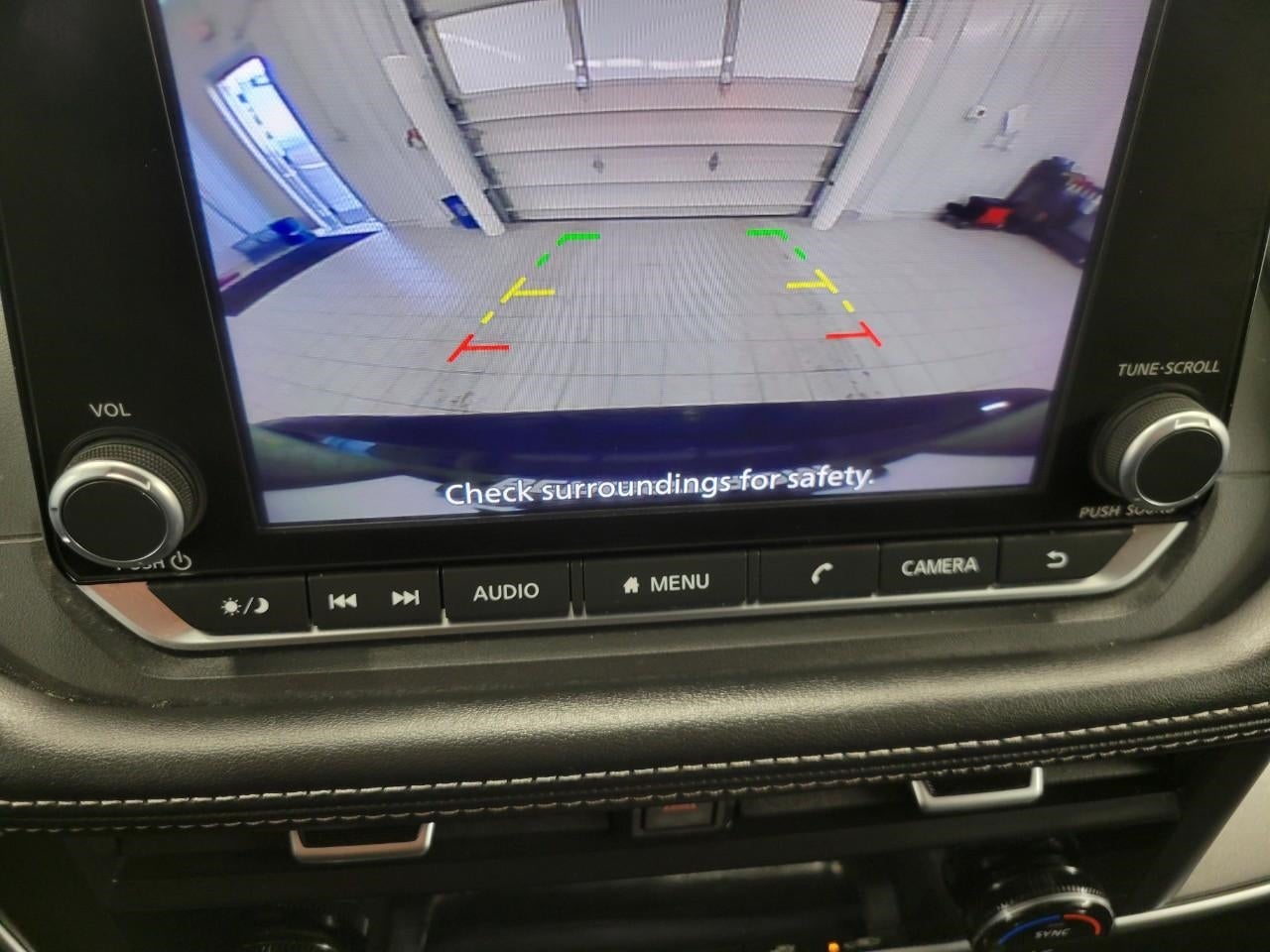 2025 Nissan Rogue AWD SV