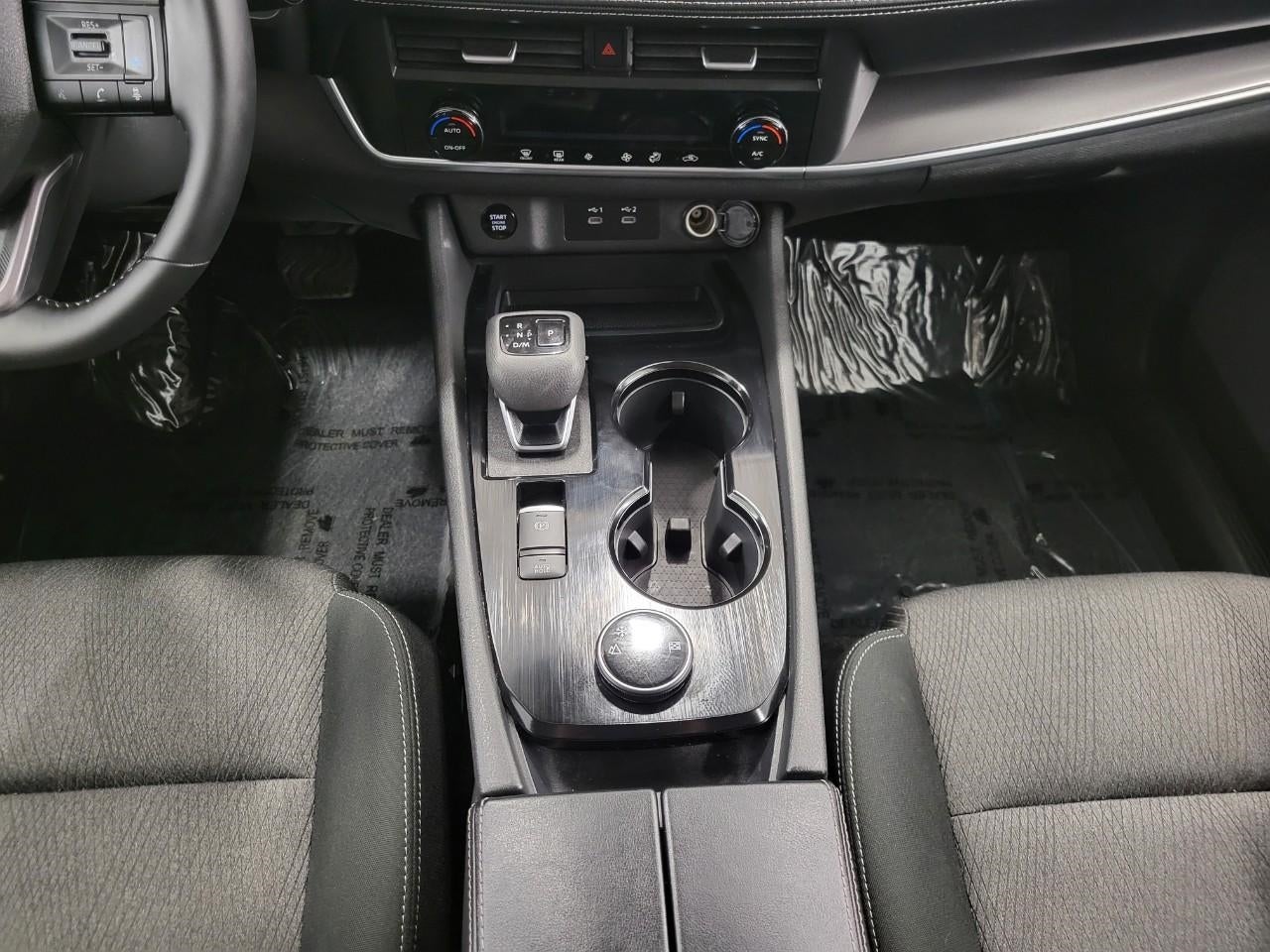 2025 Nissan Rogue AWD SV