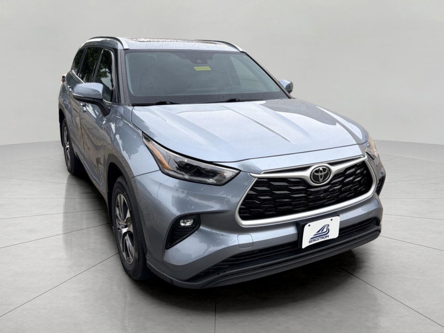 2021 Toyota Highlander XLE AWD