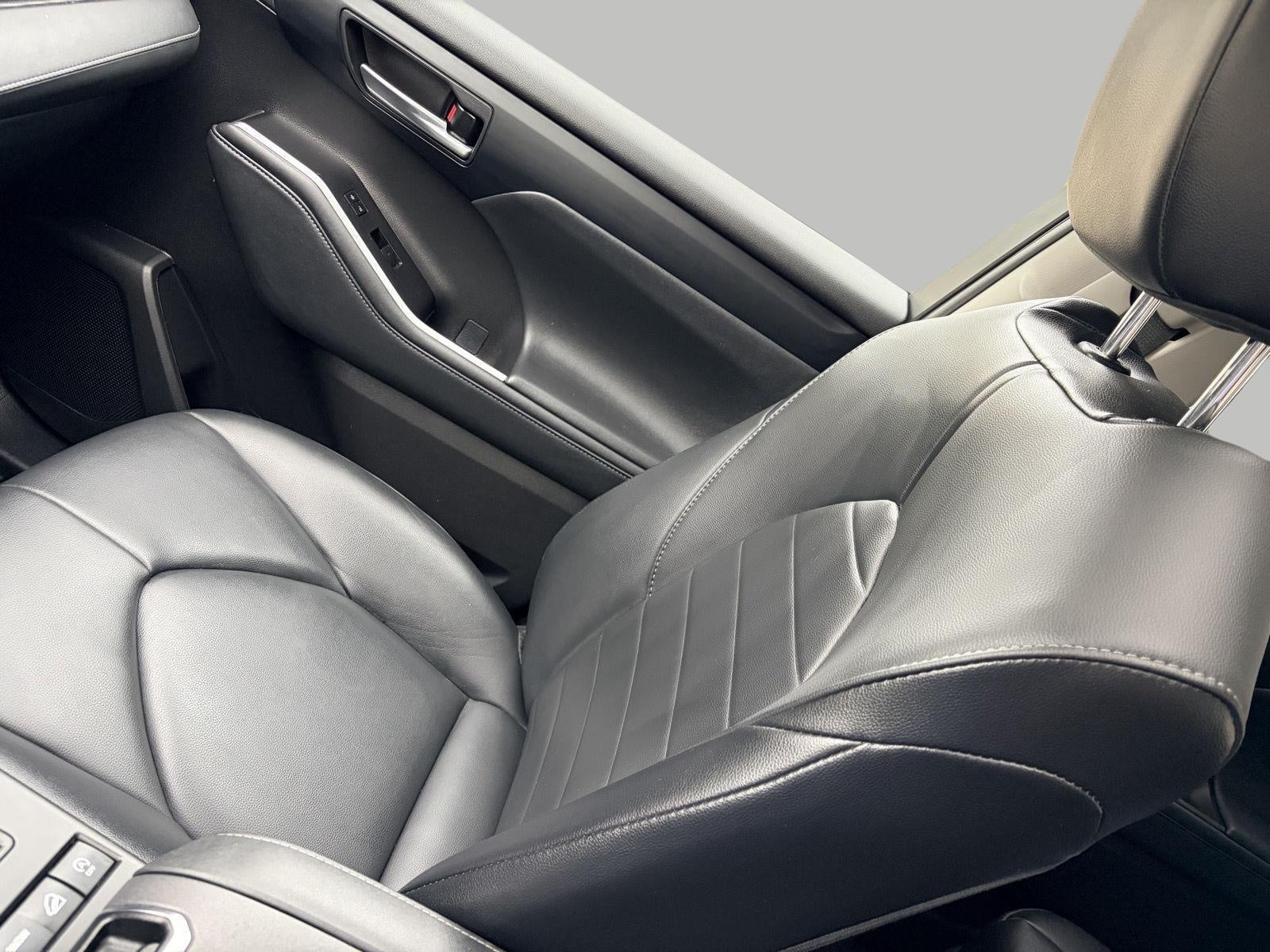 2021 Toyota Highlander XLE AWD