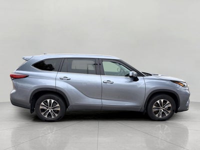 2021 Toyota Highlander XLE AWD