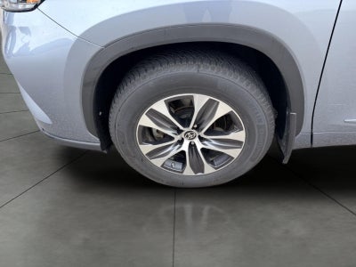 2021 Toyota Highlander XLE AWD