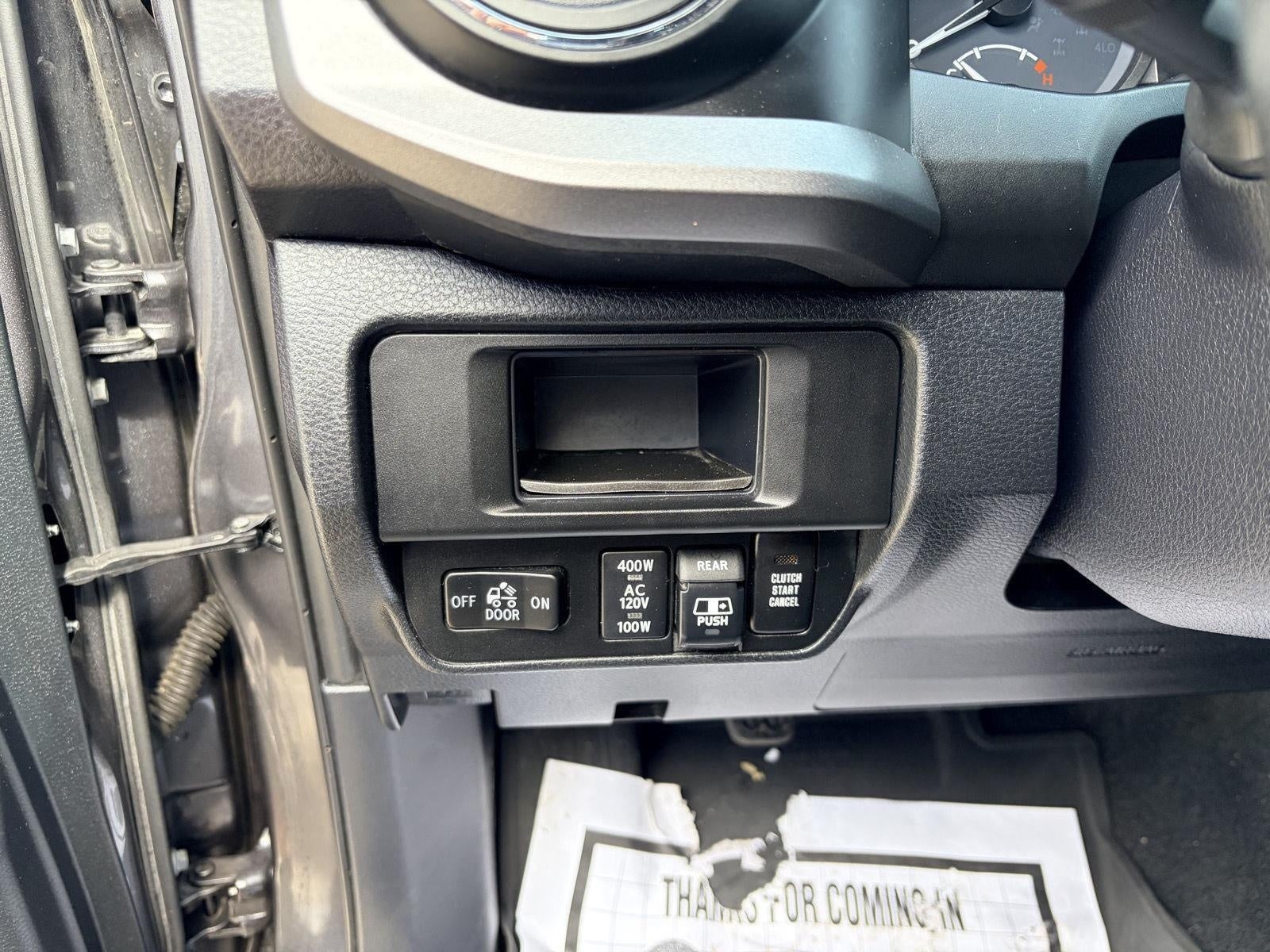 2017 Toyota TACOMA TRD SPORT